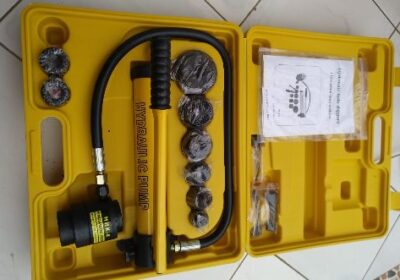 HYDRAULIC KNOCKOUT PUNCH 9T FOR SALE